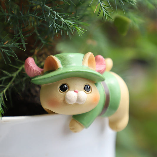 Cats with Hats Pot Hangers - Whimsical Resin Cat Planter Climbers for Fairy Gardens & Potted Plants